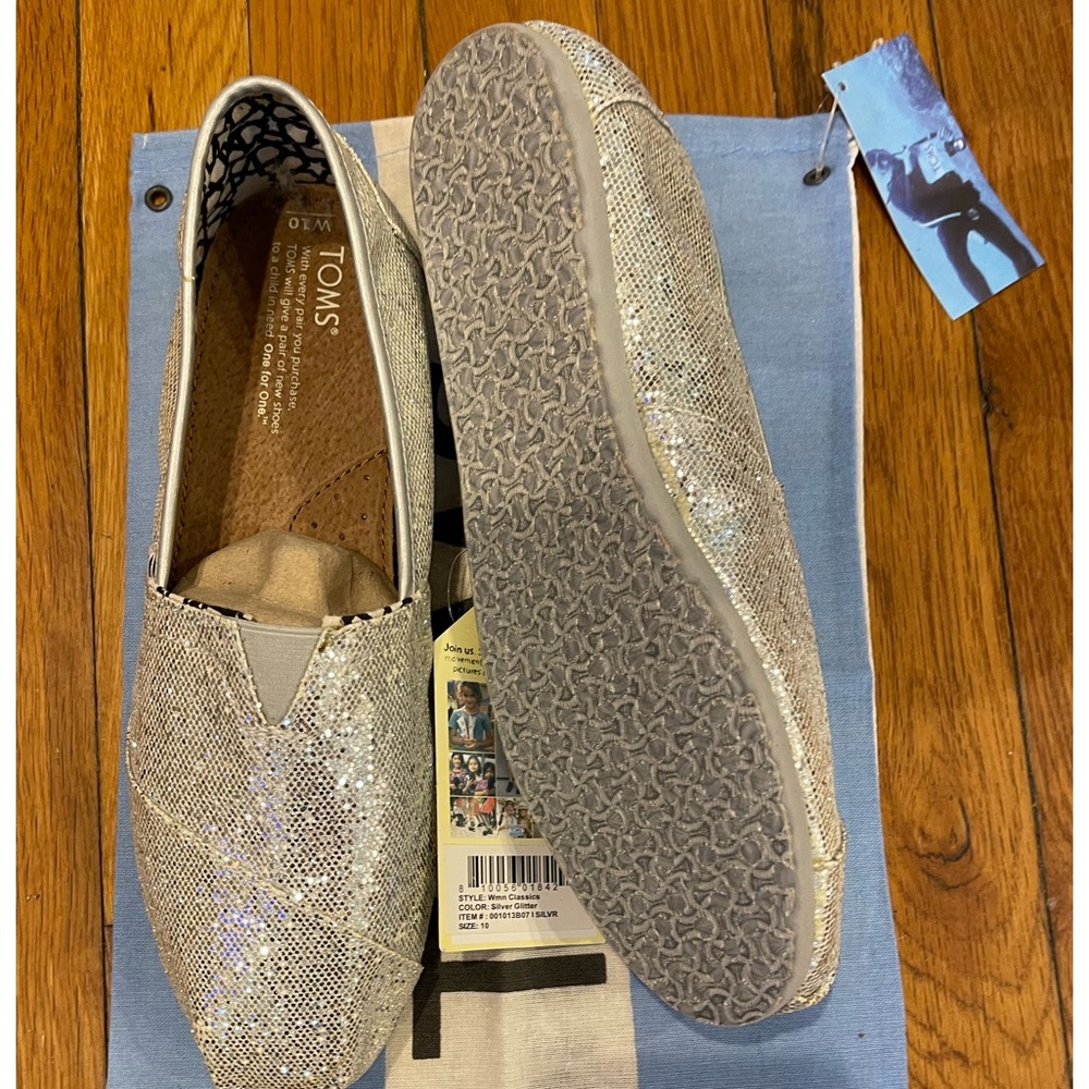 Toms